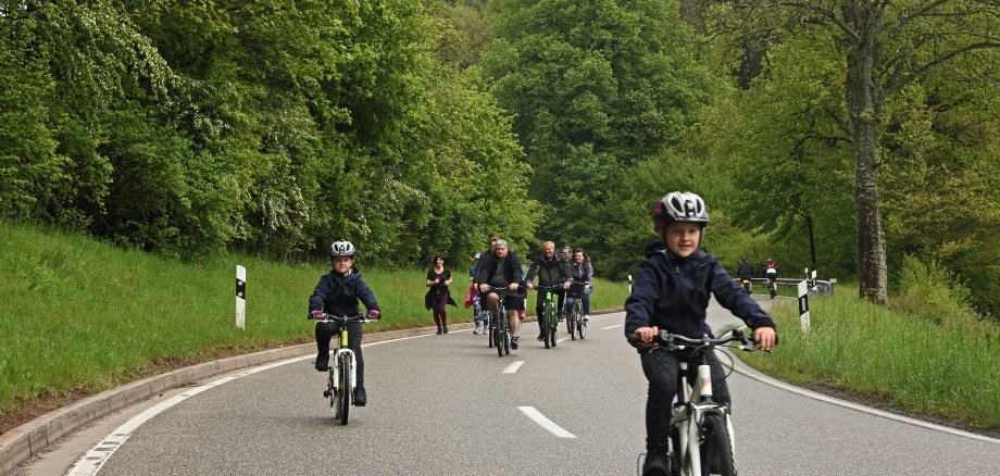 Radfahrer auf einer Straße