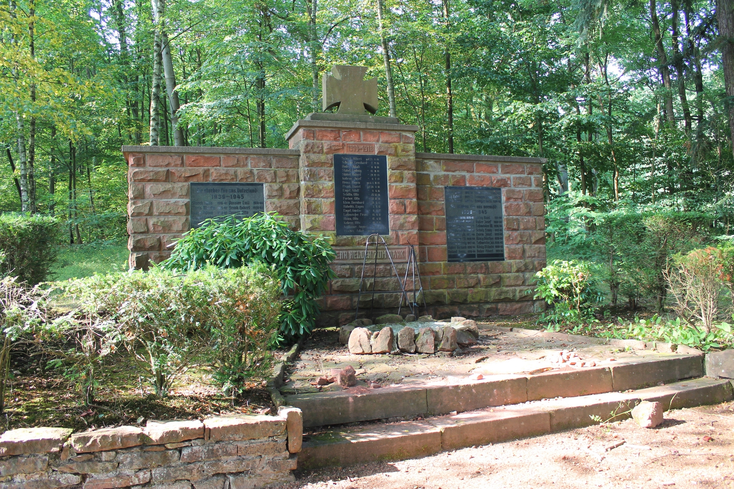 Kriegerdenkmal in Hauptstuhl