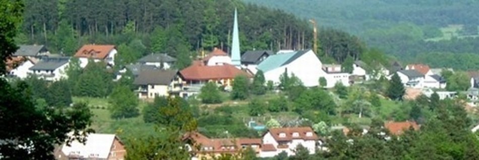 Blick auf die Dorfmitte von Krickenbach