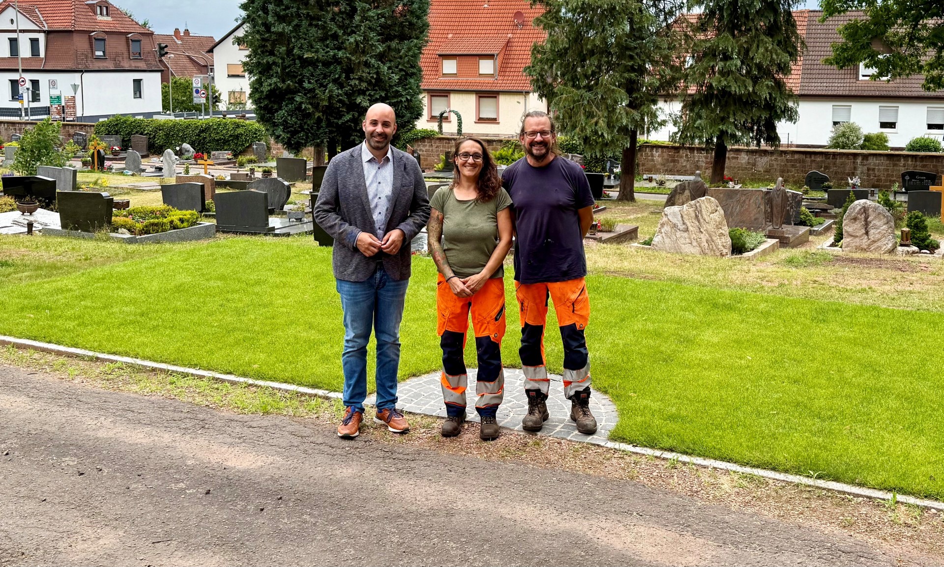 Urnenrasengräber Urnenrasenfeld Landstuhler Friedhof