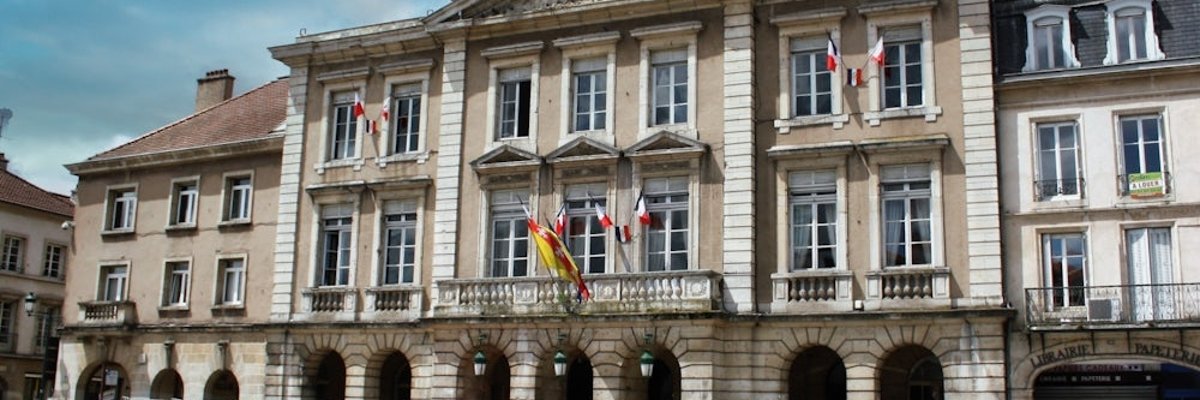 Rathaus Pont-a-Mousson Sickingenstadt Landstuhl